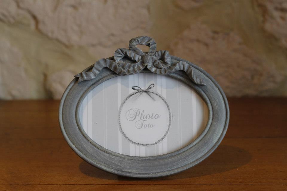 Cadre fait de carton