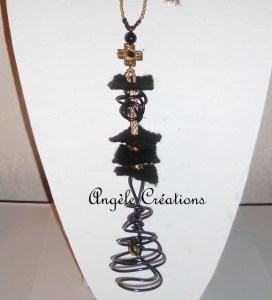 Sautoir" Tourbillon doré"