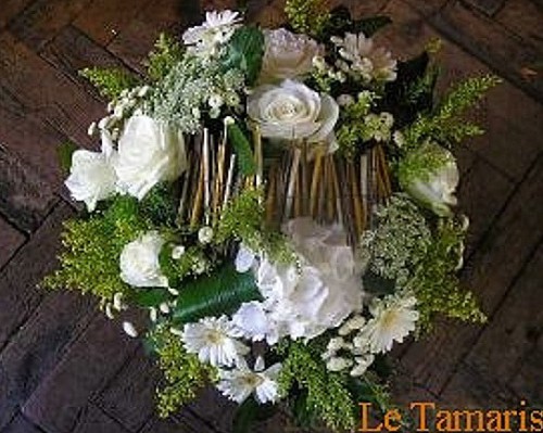 Composition de fleurs champêtres