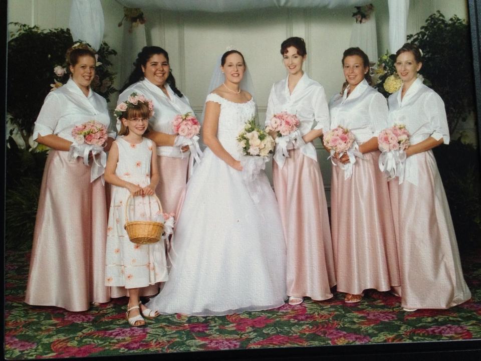 Photo traditionnelle EU mariée et ses demoiselles d'honneur