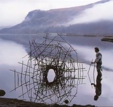 land'art Structure en bois à fleur d'eau