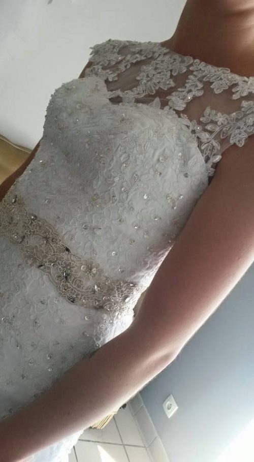robe de mariée en dentelle