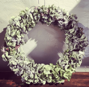 Couronne d'hortensia sechés