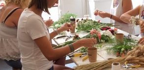 Atelier EVJF (Enterrement de vie de jeune fille ) Préparation d'un bracelet floral